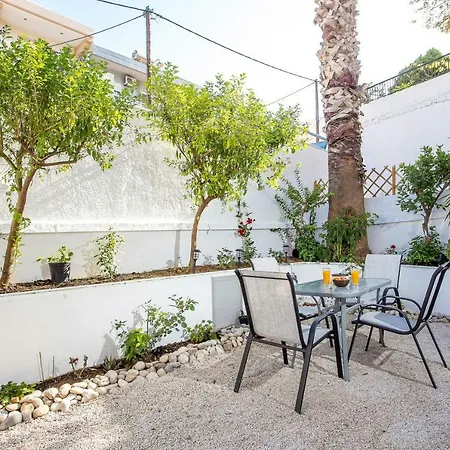 Flora's Place * Rhodes City